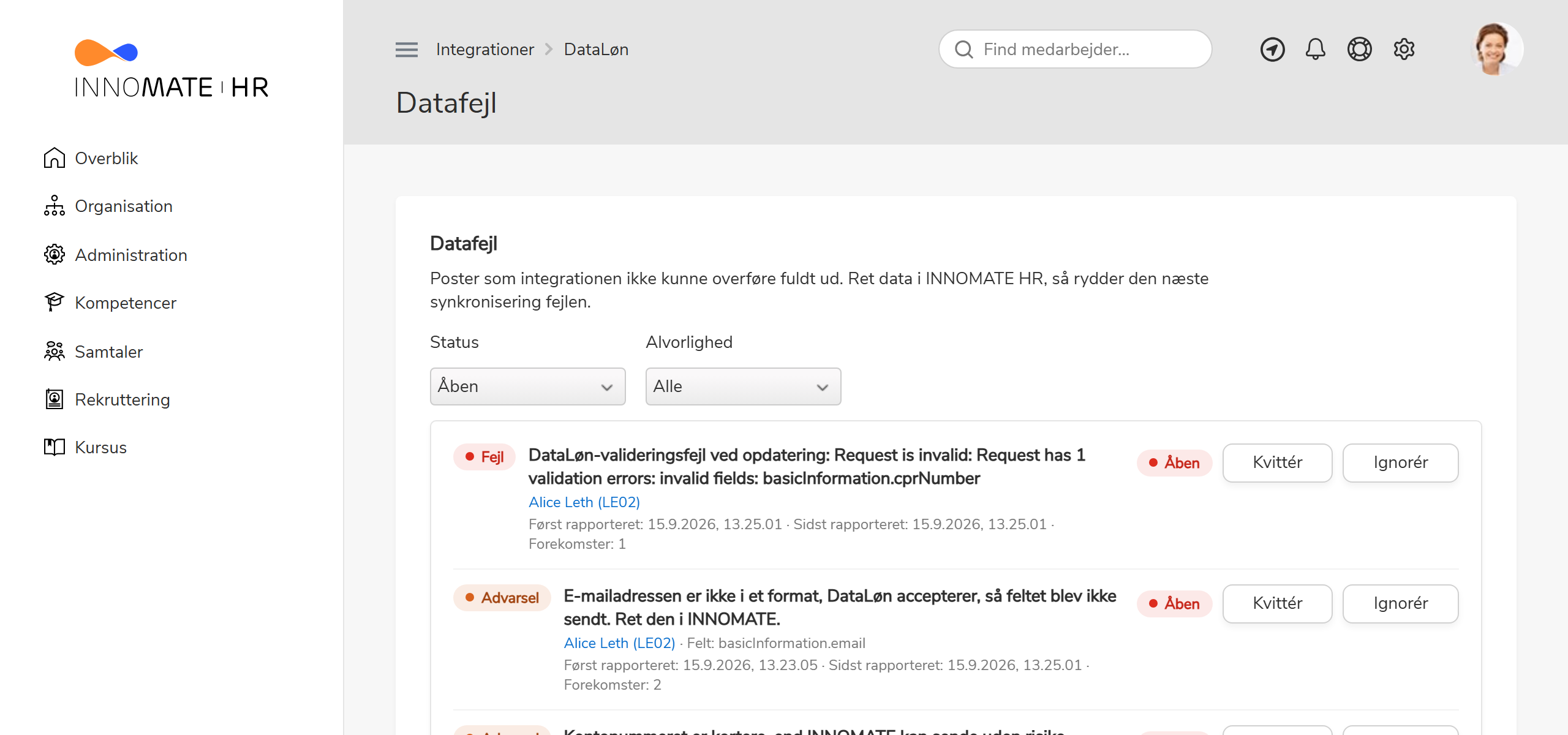 Datafejlloggen med filtrene Status og Alvorlighed