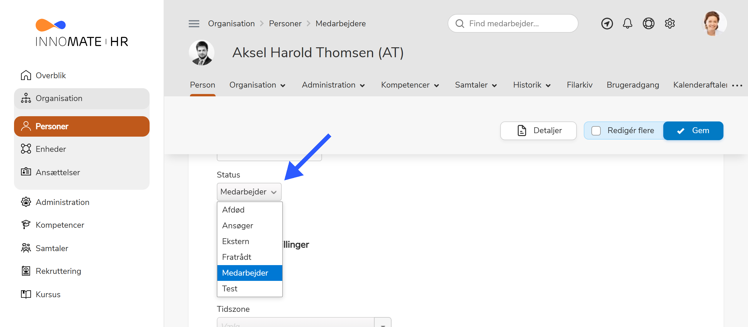 Statusfelt på en person med valgmulighederne Ekstern, Ansøger, Medarbejder, Fratrådt, Afdød, Test