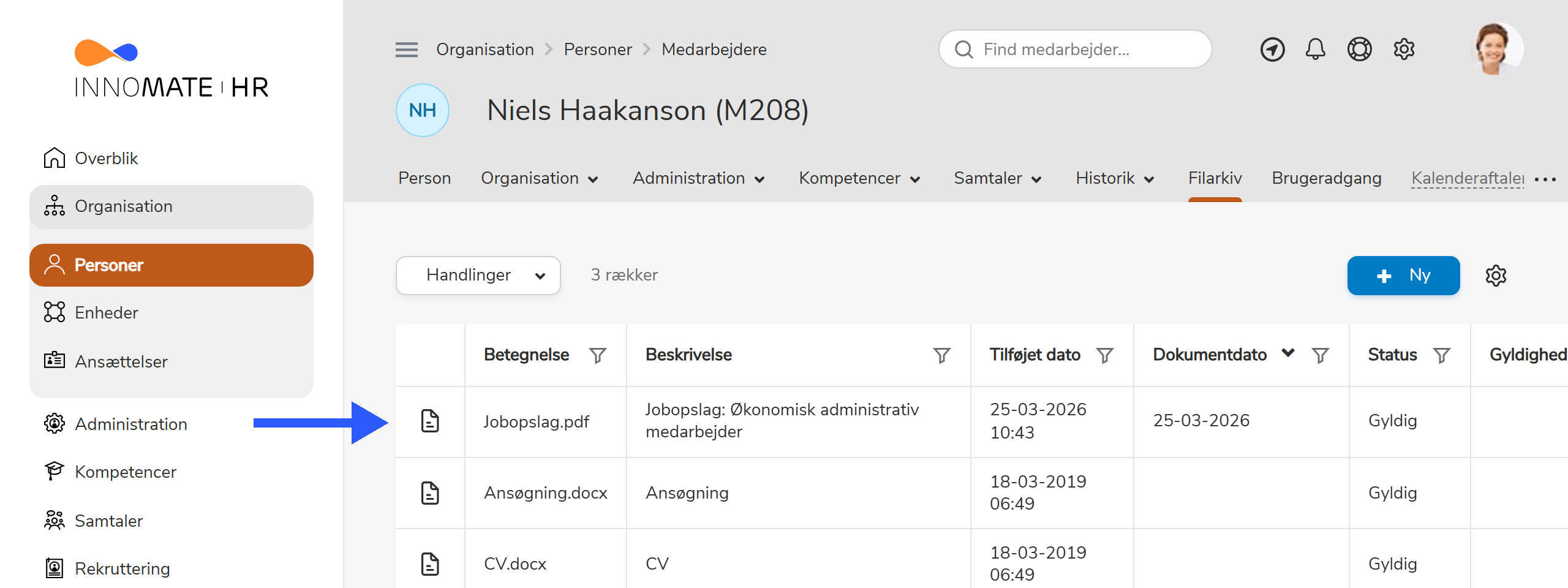 Jobannonce i medarbejderens filarkiv
